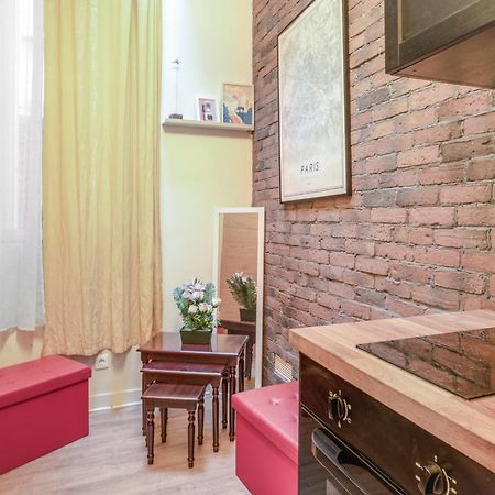 Charming Industrial-Style Studio Just Nearby Montmartre In Paris - Welkeys Lägenhet Exteriör bild
