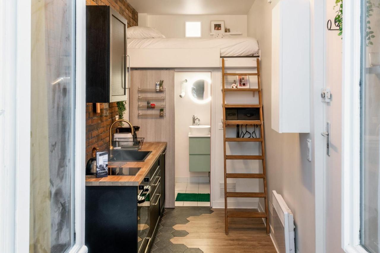 Charming Industrial-Style Studio Just Nearby Montmartre In Paris - Welkeys Lägenhet Exteriör bild
